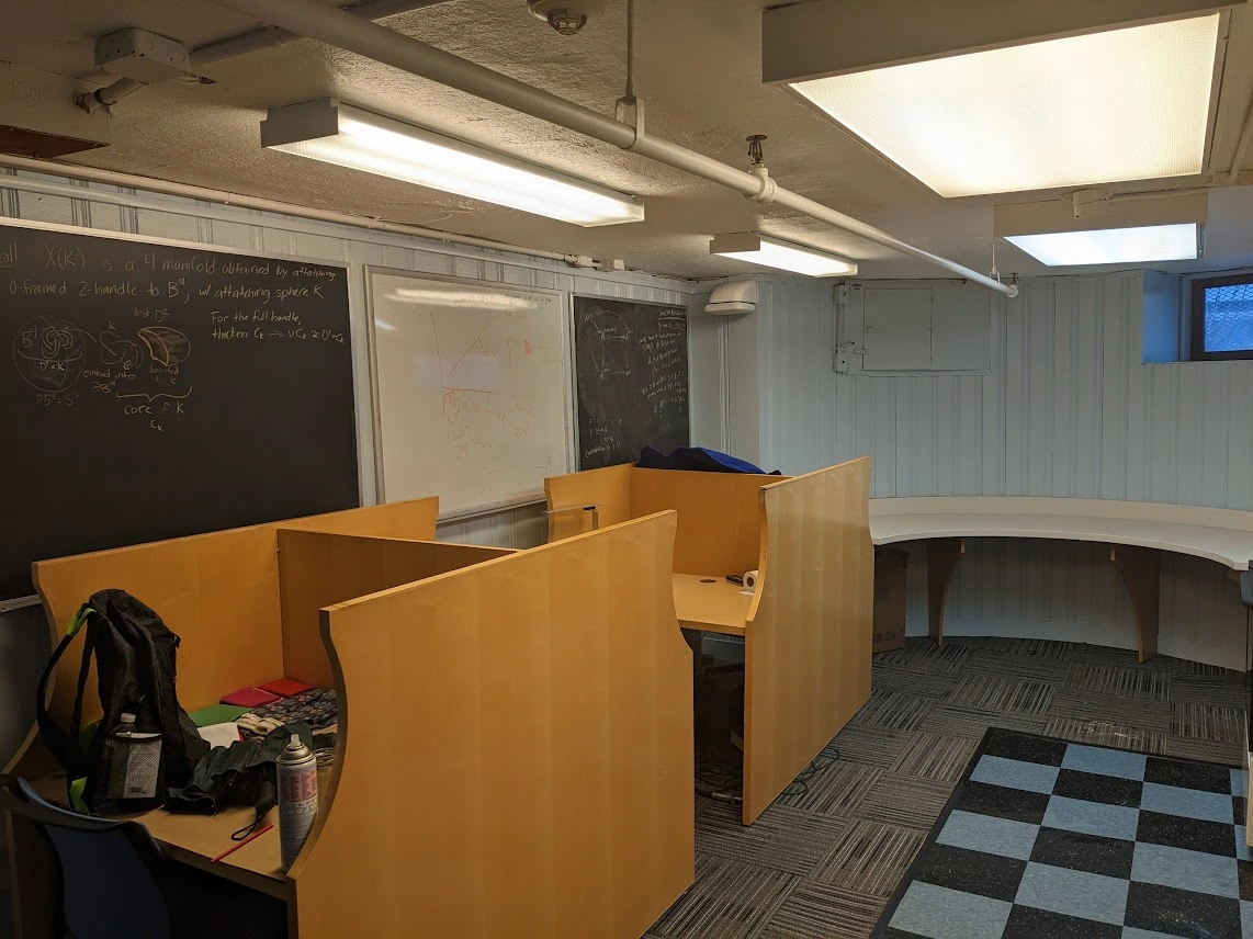 picture of the study room